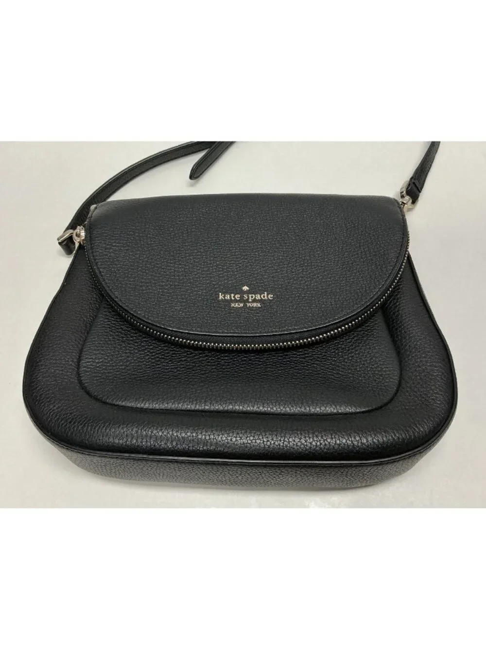 Kate Spade New York Leila Flap Crossbody Bag Purse Black Pebbled Leather Gold